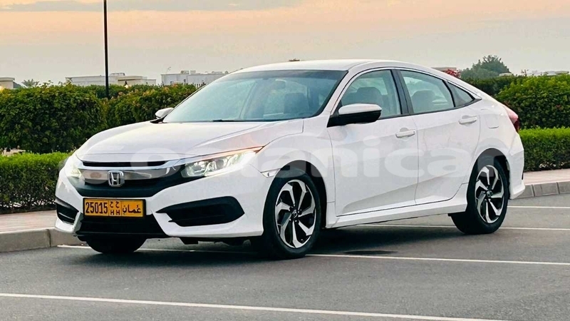 Big with watermark honda civic masqat masqat 7237