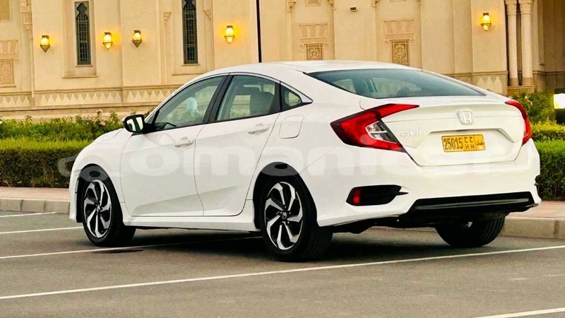 Big with watermark honda civic masqat masqat 7237