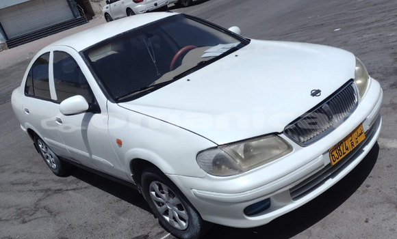 Buy Used Nissan Sunny White Car in Muscat in Masqat Buy Used Nissan Sunny White Car in Muscat in Masqat