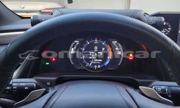 Buy Used Lexus ES Silver Car in Muscat in Masqat Buy Used Lexus ES Silver Car in Muscat in Masqat