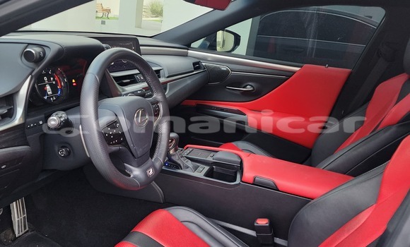 Buy Used Lexus ES Silver Car in Muscat in Masqat Buy Used Lexus ES Silver Car in Muscat in Masqat