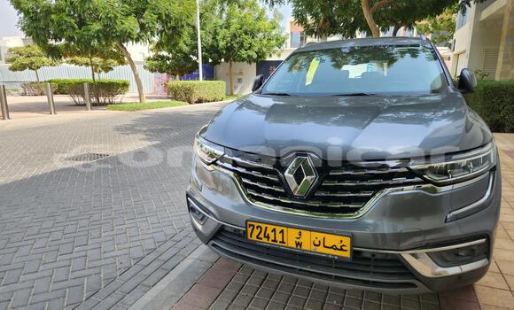 Buy Used Renault Koleos Silver Car in Muscat in Masqat