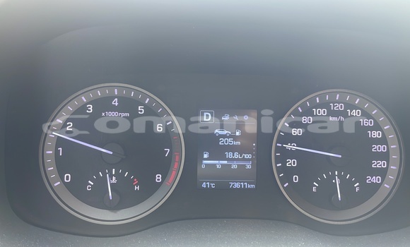 Buy Used Hyundai Tucson Brown Car in Al khuwair in al-Batinah Buy Used Hyundai Tucson Brown Car in Al khuwair in al-Batinah