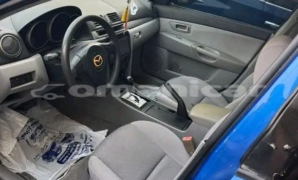 Buy Used Toyota Yaris Blue Car in as–Sib in Masqat Buy Used Toyota Yaris Blue Car in as–Sib in Masqat