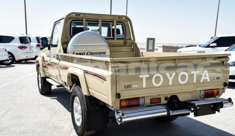 Big with watermark land cruiser pickup 3