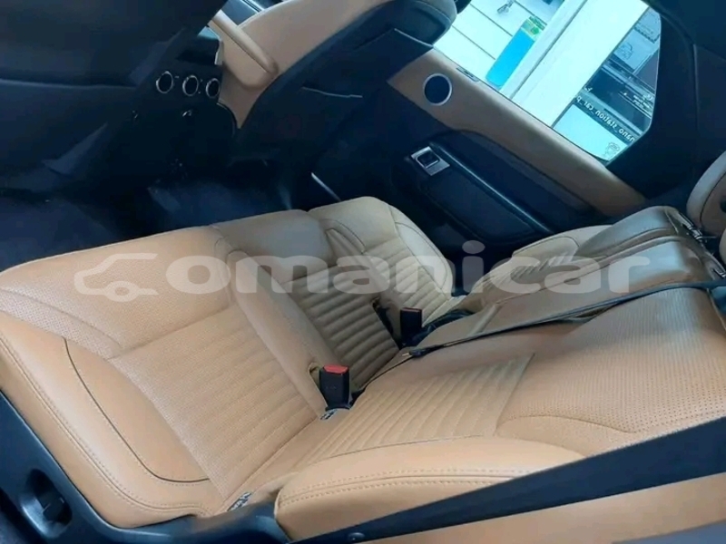 Big with watermark land rover discovery ash sharqiyah al mudaybi 7328