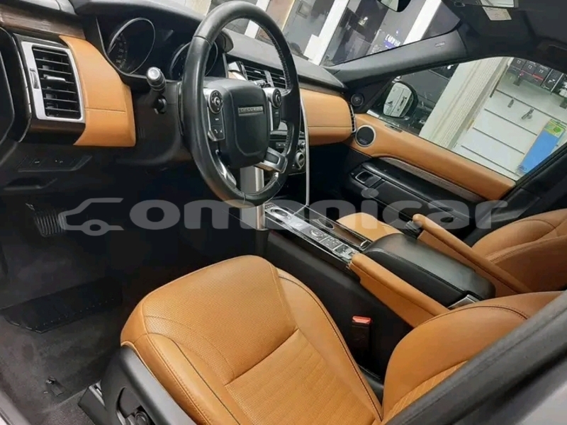 Big with watermark land rover discovery ash sharqiyah al mudaybi 7328