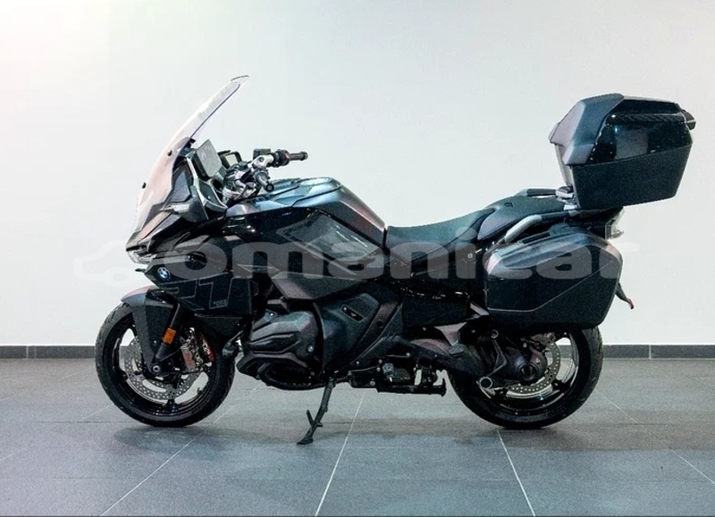 Big with watermark bmw r masqat muscat 7399
