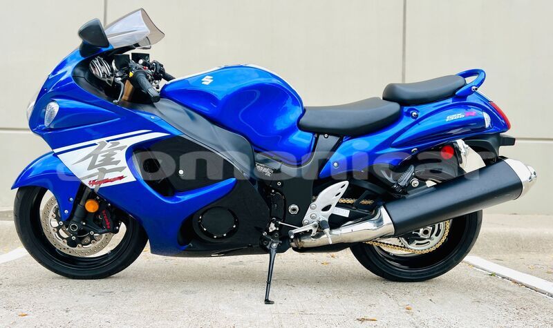 Big with watermark suzuki gsx r ad dakhiliyah sumayl 7404