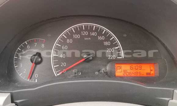 Buy Used Nissan Sunny White Car in Muscat in Masqat Buy Used Nissan Sunny White Car in Muscat in Masqat