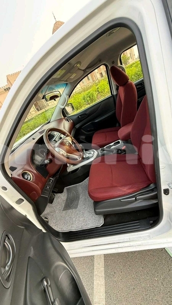 Big with watermark nissan navara masqat masqat 7436