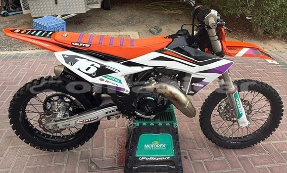Buy Used KTM 125 White Bike in Muscat in Masqat