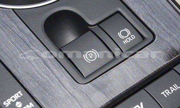 Buy New Toyota Highlander White Car in Muscat in Masqat Buy New Toyota Highlander White Car in Muscat in Masqat