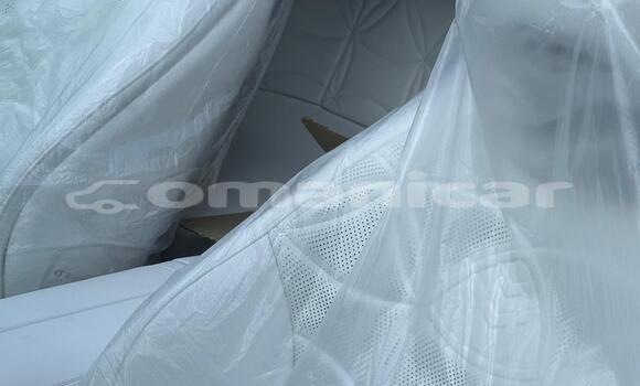 Buy New Mercedes-Benz Maybach S-klasse White Car in Muscat in Masqat Buy New Mercedes-Benz Maybach S-klasse White Car in Muscat in Masqat