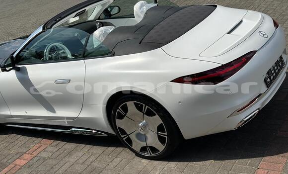 Buy New Mercedes-Benz Maybach S-klasse White Car in Muscat in Masqat Buy New Mercedes-Benz Maybach S-klasse White Car in Muscat in Masqat