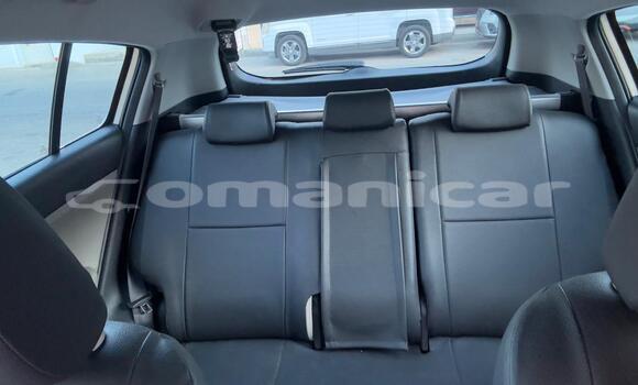 Buy Used Kia Sportage Beige Car in Muscat in Masqat Buy Used Kia Sportage Beige Car in Muscat in Masqat