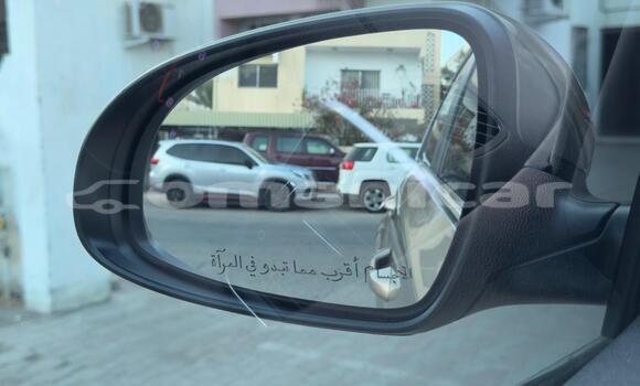 Buy Used Kia Sportage Beige Car in Muscat in Masqat Buy Used Kia Sportage Beige Car in Muscat in Masqat