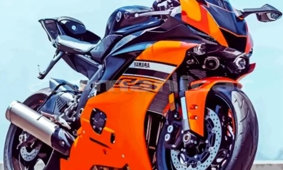 Buy Used Yamaha YZF Beige Bike in Muscat in Masqat