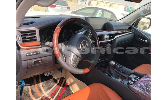 Buy Import Lexus LX White Car in Import - Dubai in Dhufar Buy Import Lexus LX White Car in Import - Dubai in Dhufar