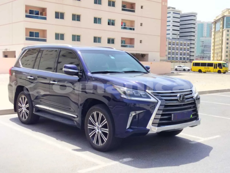 Big with watermark lexus lx 570 masqat muscat 7517