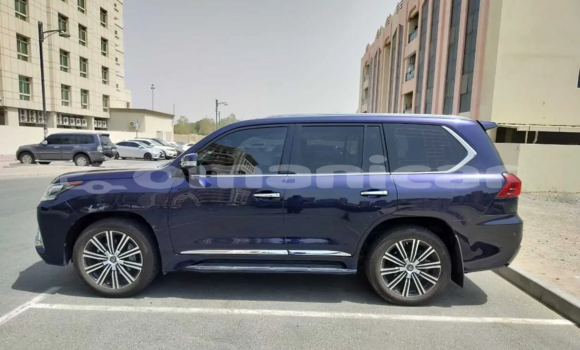 Buy Used Lexus LX 570 Blue Car in Muscat in Masqat Buy Used Lexus LX 570 Blue Car in Muscat in Masqat