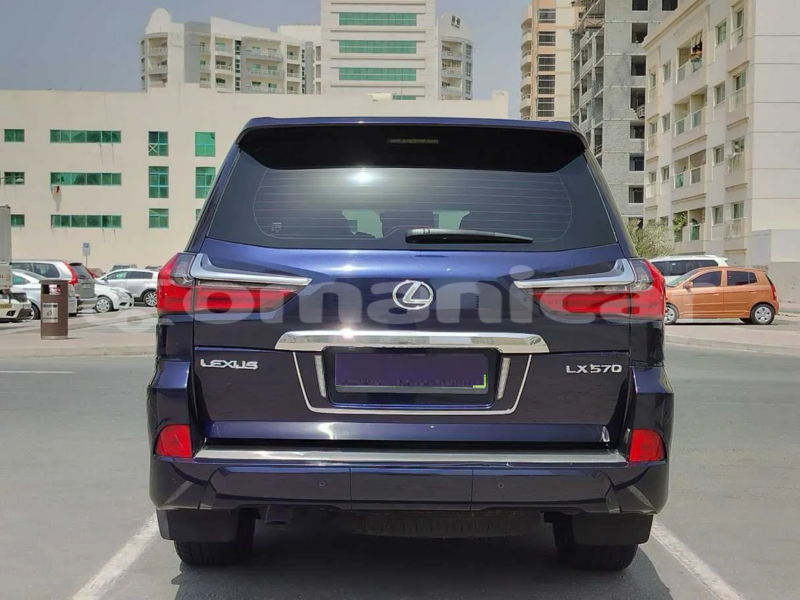 Big with watermark lexus lx 570 masqat muscat 7517