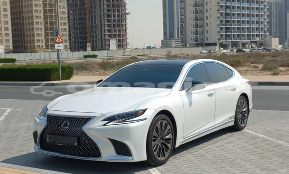 Buy Used Lexus LS White Car in Muscat in Masqat