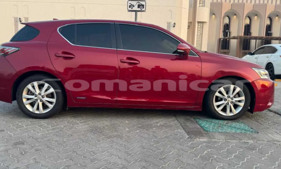 Buy Used Lexus CT Red Car in Muscat in Masqat Buy Used Lexus CT Red Car in Muscat in Masqat