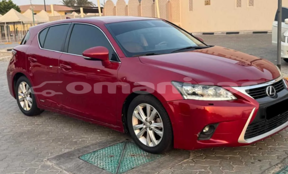 Buy Used Lexus CT Red Car in Muscat in Masqat Buy Used Lexus CT Red Car in Muscat in Masqat