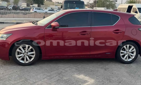 Buy Used Lexus CT Red Car in Muscat in Masqat Buy Used Lexus CT Red Car in Muscat in Masqat