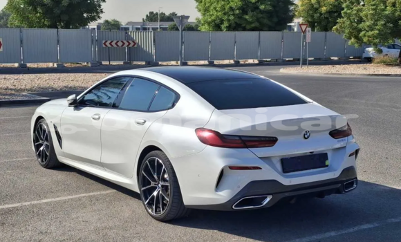 Buy Used BMW 8-Series Black Car in Muscat in Masqat Buy Used BMW 8-Series Black Car in Muscat in Masqat
