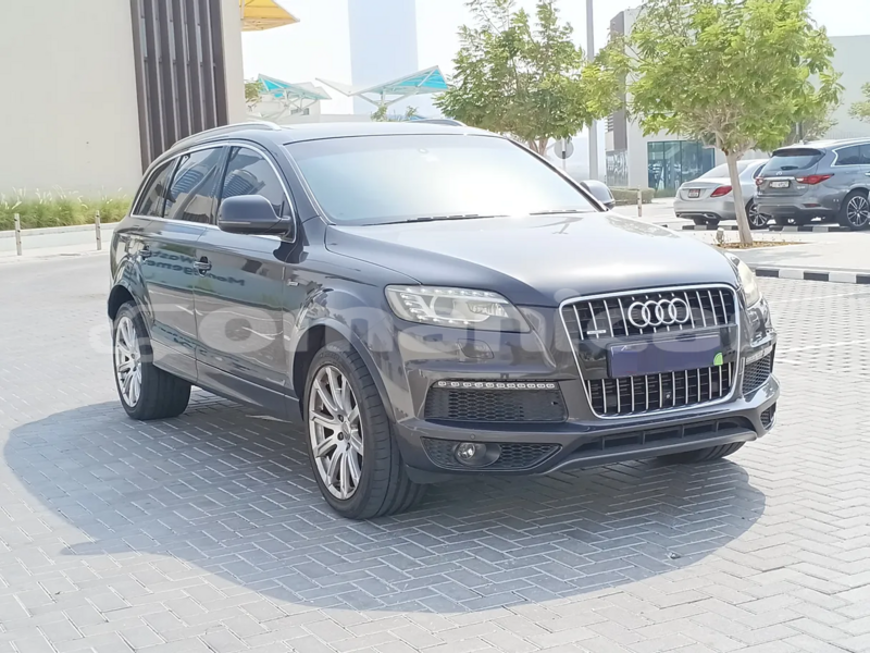 Big with watermark audi q7 masqat muscat 7524