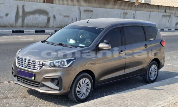 Buy Used Suzuki Ertiga Brown Car in Muscat in Masqat Buy Used Suzuki Ertiga Brown Car in Muscat in Masqat