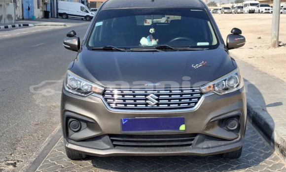 Buy Used Suzuki Ertiga Brown Car in Muscat in Masqat Buy Used Suzuki Ertiga Brown Car in Muscat in Masqat