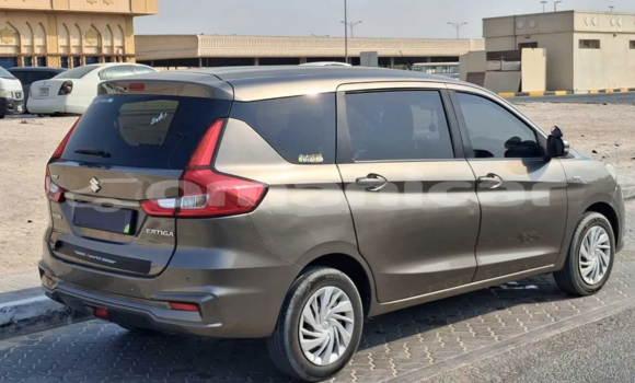 Buy Used Suzuki Ertiga Brown Car in Muscat in Masqat Buy Used Suzuki Ertiga Brown Car in Muscat in Masqat