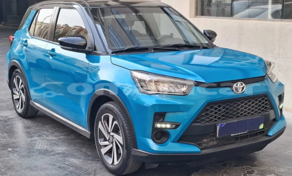 Buy Used Toyota Ractis Blue Car in Muscat in Masqat Buy Used Toyota Ractis Blue Car in Muscat in Masqat