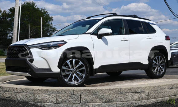 Buy Used Toyota Corolla Cross White Car in Muscat in Masqat