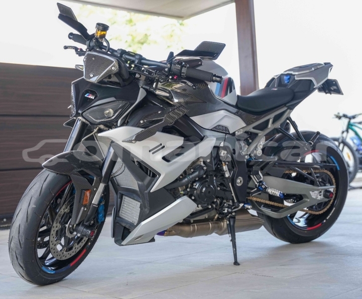 Big with watermark bmw s 1000 masqat muscat 7534