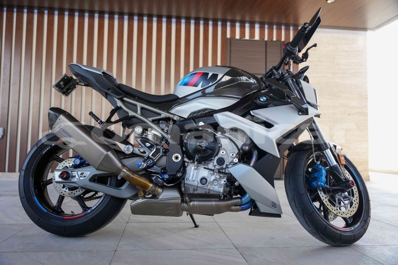 Big with watermark bmw s 1000 masqat muscat 7534