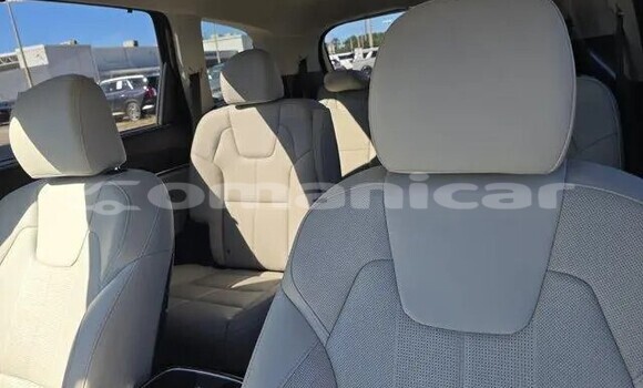 Buy Used Kia X-Trek Brown Car in Salalah in Dhufar Buy Used Kia X-Trek Brown Car in Salalah in Dhufar