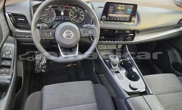Buy Used Nissan Rogue Brown Car in Nizwa in ad-Dakhiliyah Buy Used Nissan Rogue Brown Car in Nizwa in ad-Dakhiliyah