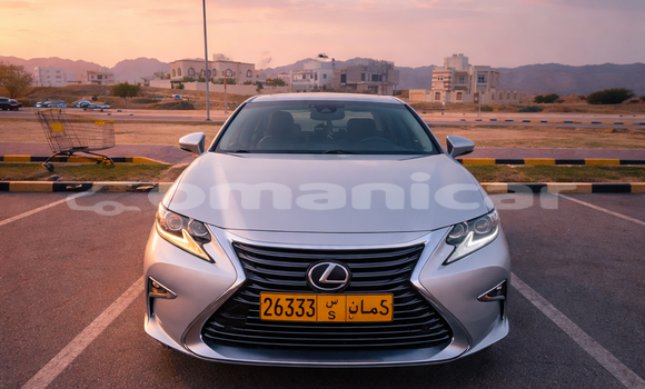 Buy Used Lexus ES Silver Car in Al khuwair in al-Batinah
