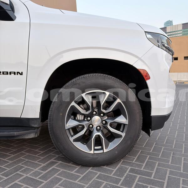 Big with watermark chevrolet suburban masqat ruwi 7552