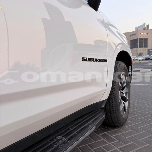 Big with watermark chevrolet suburban masqat ruwi 7552