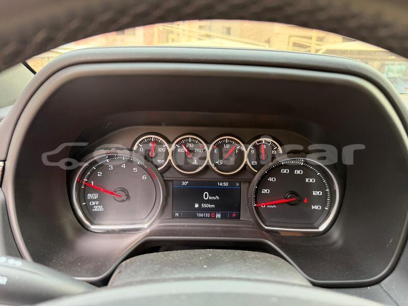 Big with watermark chevrolet suburban masqat ruwi 7552