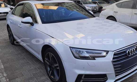 Buy Used Audi A4 White Car in Import - Dubai in Dhufar Buy Used Audi A4 White Car in Import - Dubai in Dhufar