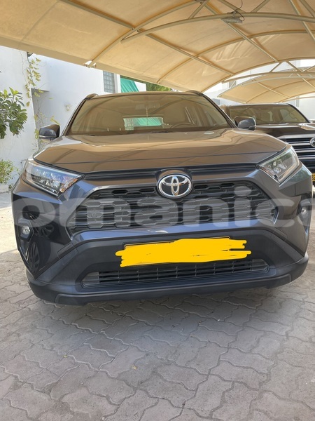 Big with watermark toyota rav4 masqat madinat qabus 7555