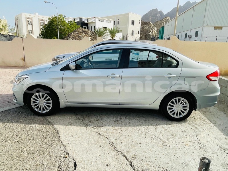 Big with watermark suzuki ciaz masqat muscat 7559