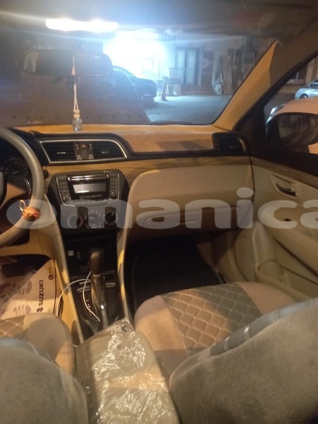 Big with watermark suzuki ciaz masqat muscat 7559