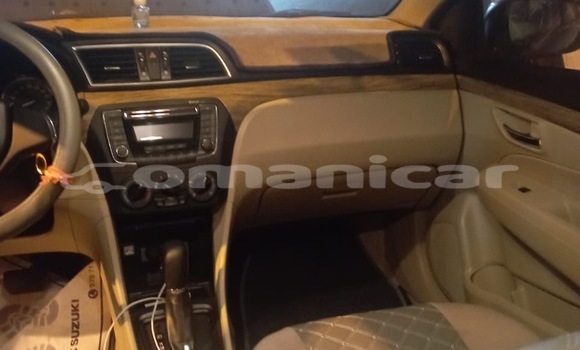 Buy Used Suzuki Ciaz Silver Car in Muscat in Masqat Buy Used Suzuki Ciaz Silver Car in Muscat in Masqat